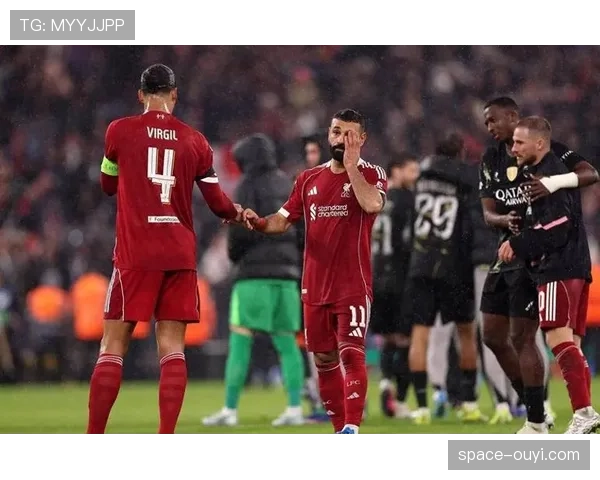 利物浦再遭重创：埃基蒂克跟腱断裂赛季报销，3.6亿欧5大新援均遭长期伤病